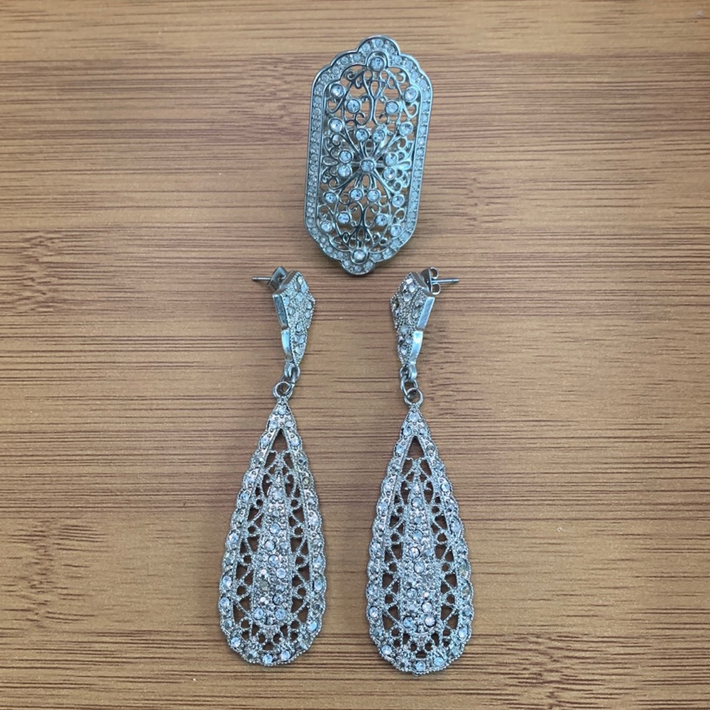 Antique style earring and ring set